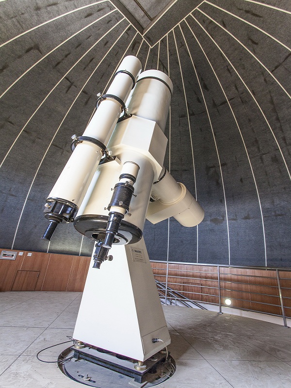 望远镜.jpg